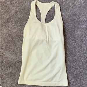 Lululemon Racer Back w built in Bra